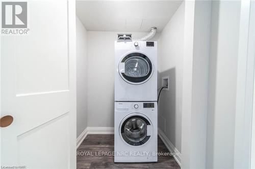 508 - 5698 Main Street, Niagara Falls, ON - Indoor Photo Showing Laundry Room