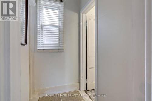 121 Clarence Street, Brantford, ON - Indoor