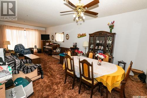 545 Alberta Avenue, Kerrobert, SK - Indoor Photo Showing Dining Room