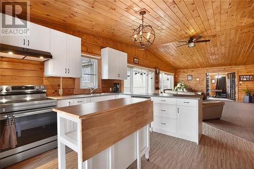 7 Grove Street, Iroquois, ON - Indoor Photo Showing Kitchen