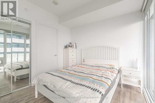 #2702 -42 Charles St E, Toronto, ON - Indoor Photo Showing Bedroom
