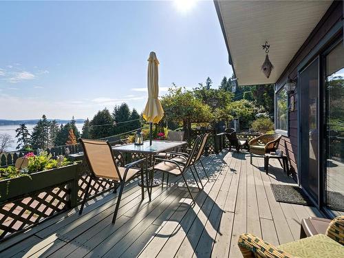1331 Gervais Rd, Nanaimo, BC - Outdoor With Deck Patio Veranda With Exterior