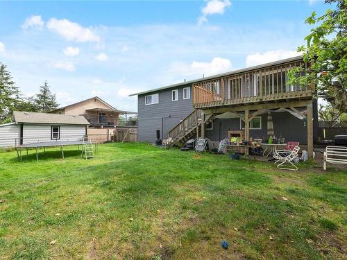 145 Moss Ave, Parksville, BC - Outdoor With Deck Patio Veranda