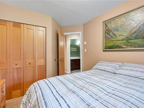 1509 Schooner Rd, Quadra Island, BC - Indoor Photo Showing Bedroom