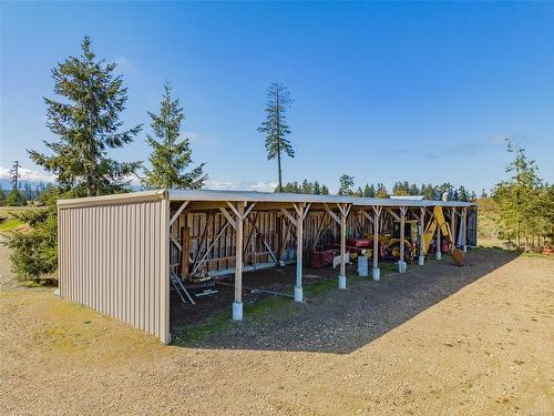 1355 Hodges Rd, French Creek, BC - Outdoor