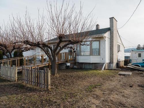 1075 Moncton Ave, Kamloops, BC - Outdoor
