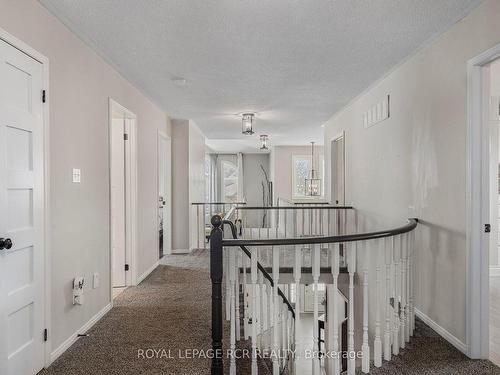 13 Strawberry Hill Crt, Caledon, ON - Indoor Photo Showing Other Room