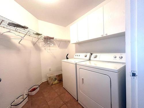 Laundry room - 408-1500 Rue Palerme, Brossard, QC - Indoor Photo Showing Laundry Room