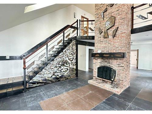 Staircase - 4566 Route Marie-Victorin, Varennes, QC - Indoor With Fireplace
