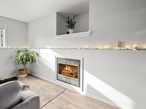 B-910 1St St, Courtenay, BC - Indoor With Fireplace