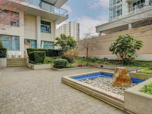 506-845 Yates St, Victoria, BC - Outdoor With Balcony