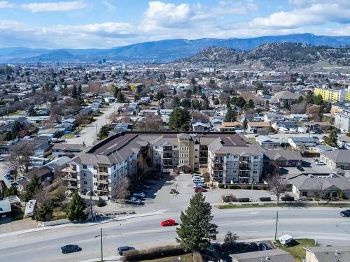 315-250 Hollywood Road, Kelowna, BC - Outdoor With View