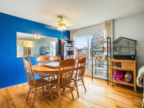 1261 Lawson Avenue, Kelowna, BC - Indoor Photo Showing Dining Room