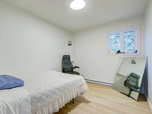 Chambre Ã Â coucher - 640 Mtée Ste-Julie, Sainte-Julie, QC - Indoor Photo Showing Bedroom