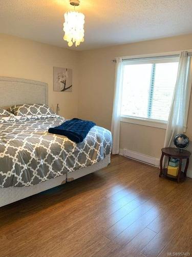 9611 Askew Creek Dr, Chemainus, BC - Indoor Photo Showing Bedroom