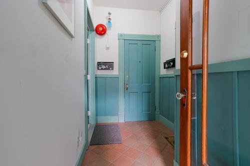 511 Carbonate Street, Nelson, BC - Indoor