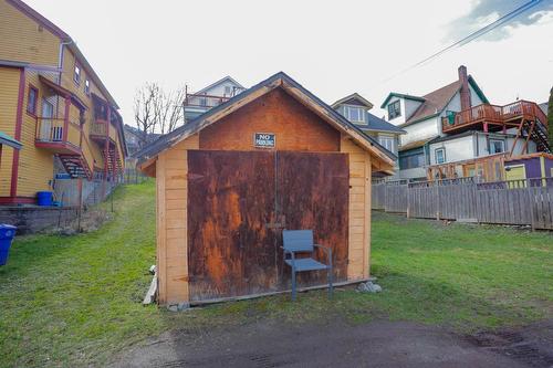 511 Carbonate Street, Nelson, BC - Outdoor