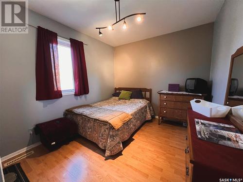 516 Shaw Street, Herbert, SK - Indoor Photo Showing Bedroom