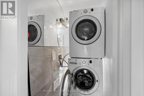 5138 Valley Way, Niagara Falls, ON - Indoor Photo Showing Laundry Room