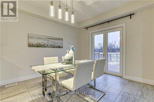 1889 Cedarpark Drive Dr, London, ON - Indoor Photo Showing Dining Room
