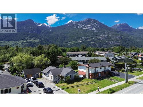 38373 Buckley Avenue, Squamish, BC 