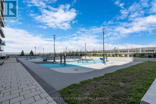 #1407 -2087 Fairview St, Burlington, ON - Outdoor With View
