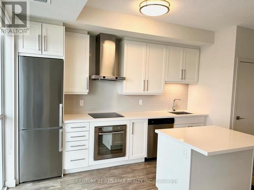 #1407 -2087 Fairview St, Burlington, ON - Indoor Photo Showing Kitchen With Upgraded Kitchen