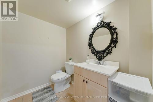 240 Waterbury St, Caledon, ON - Indoor Photo Showing Bathroom