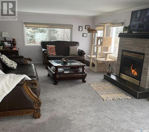 419 2Nd Avenue S, Rockglen, SK - Indoor Photo Showing Living Room With Fireplace