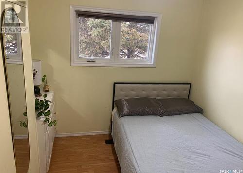 419 2Nd Avenue S, Rockglen, SK - Indoor Photo Showing Bedroom