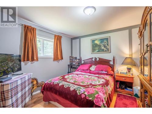 5955 Salmon Valley Road, Prince George, BC - Indoor Photo Showing Bedroom