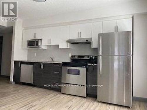#156 -258A Sunview St, Waterloo, ON - Indoor Photo Showing Kitchen With Stainless Steel Kitchen