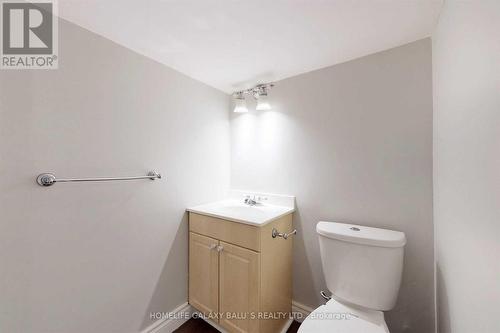 1247 Kaladar Dr, London, ON - Indoor Photo Showing Bathroom