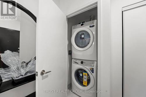 #603 -1808 St. Clair Ave W, Toronto, ON - Indoor Photo Showing Laundry Room