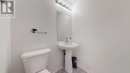 42 Innisvale Dr, Markham, ON - Indoor Photo Showing Bathroom