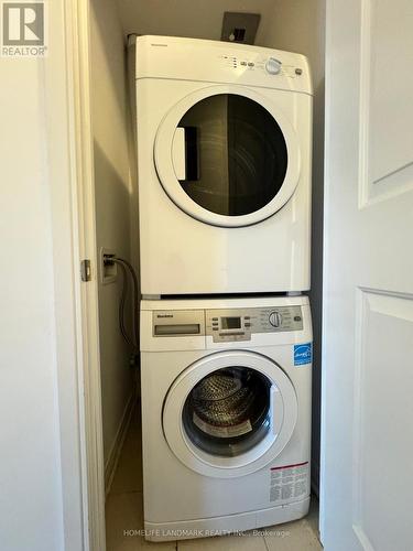 607 - 9191 Yonge Street, Richmond Hill, ON - Indoor Photo Showing Laundry Room