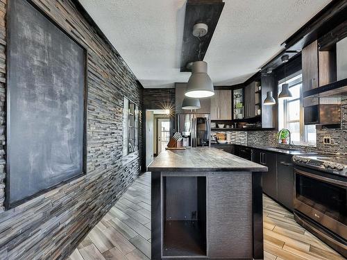 Cuisine - 6680 Boul. Laurier, Terrebonne (La Plaine), QC - Indoor Photo Showing Kitchen With Upgraded Kitchen