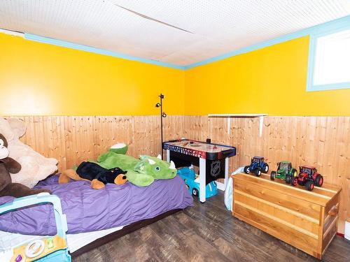 Chambre Ã Â coucher - 560 Av. Dumais, Saint-Pascal, QC - Indoor Photo Showing Bedroom
