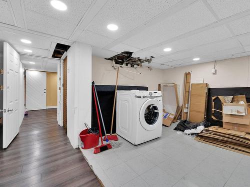 Salle de lavage - 5045  - 5051 Rue Adam, Montréal (Mercier/Hochelaga-Maisonneuve), QC - Indoor Photo Showing Laundry Room