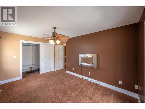 615 6Th Avenue Unit# 2, Keremeos, BC - Indoor Photo Showing Other Room