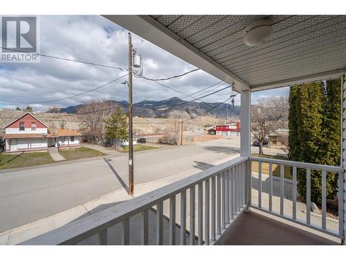 615 6Th Avenue Unit# 2, Keremeos, BC - Outdoor With Balcony