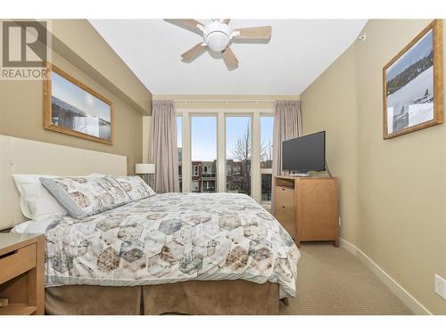 7343 Okanagan Landing Road Unit# 1121, Vernon, BC - Indoor Photo Showing Bedroom
