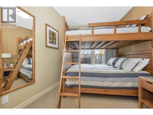 7343 Okanagan Landing Road Unit# 1121, Vernon, BC - Indoor Photo Showing Bedroom