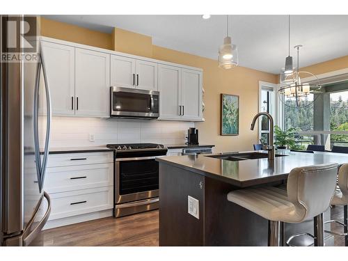 2331 Tallus Ridge Drive Unit# 3, West Kelowna, BC - Indoor Photo Showing Kitchen With Upgraded Kitchen