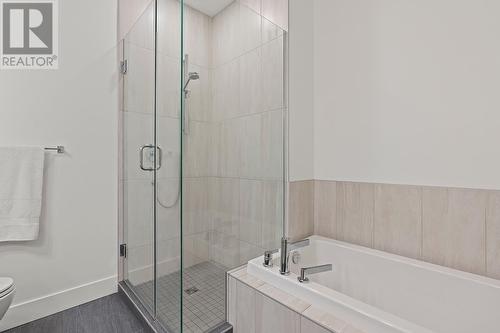 1000 Mt Robson Pl Unit# 9, Vernon, BC - Indoor Photo Showing Bathroom