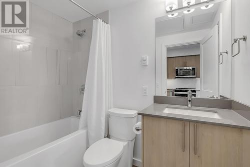 685 Boynton Place Unit# 66, Kelowna, BC - Indoor Photo Showing Bathroom