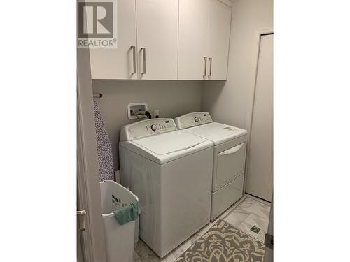 1020 Lanfranco Road Unit# 3, Kelowna, BC - Indoor Photo Showing Laundry Room
