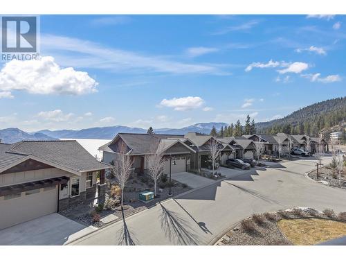 4000 Redstone Crescent Unit# 204, Peachland, BC - Outdoor With Facade