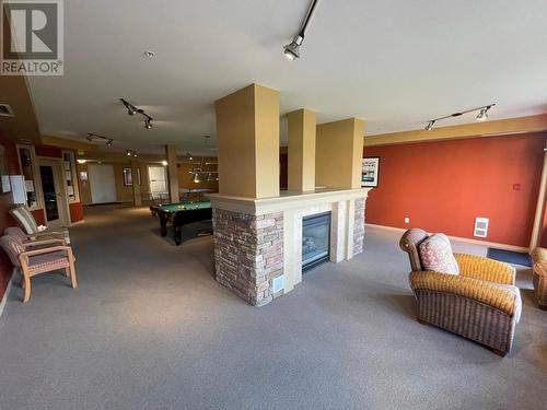 3570 Woodsdale Road Unit# 10, Lake Country, BC - Indoor With Fireplace