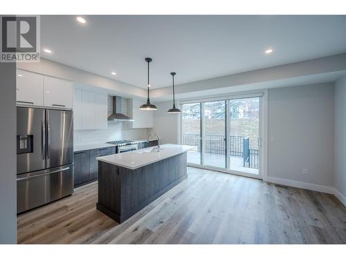 997 Antler Drive Unit# 102, Penticton, BC - Indoor Photo Showing Kitchen With Stainless Steel Kitchen